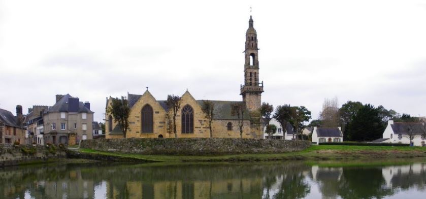 L’église de Saint-Sauveur à Le Faou